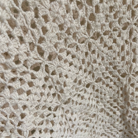Long sleeve crochet top - Picture 3 of 4